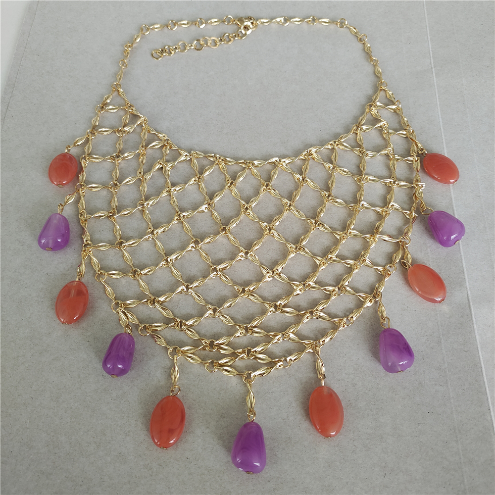 Trend Golden Metal Grid Large  - Indian Ethnic Fashion Trends 2025 recension och pris