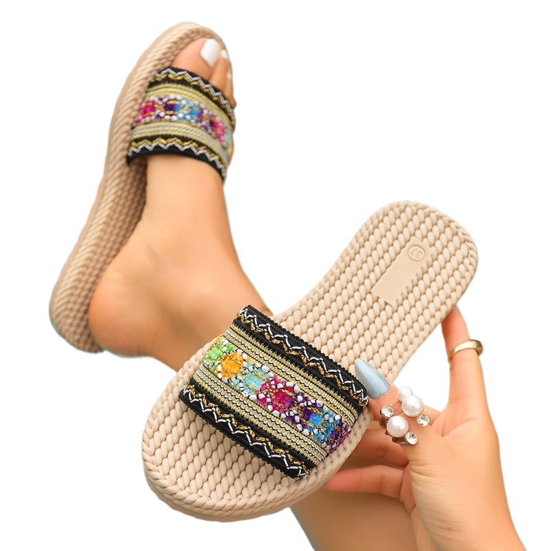 2026 New Summer Women Slippers - Ethnic Modern Fashion recension och pris