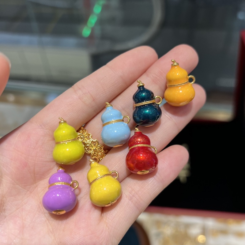 LABB Real 18K gold gourd penda - Ethnic Fashion Boutique recension och pris