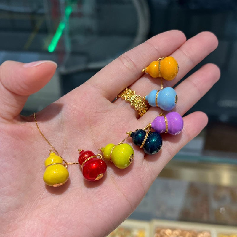 LABB Real 18K gold gourd penda - Ethnic Fashion Boutique recension och pris